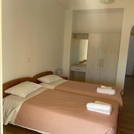 Nafsika Apartments Agios Georgios Pagon Luaran gambar