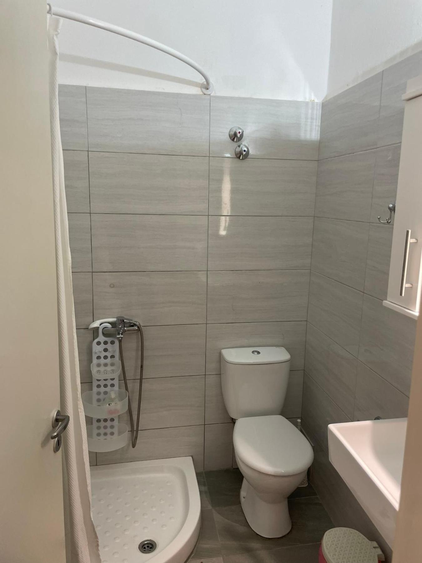 Nafsika Apartments Agios Georgios Pagon Luaran gambar