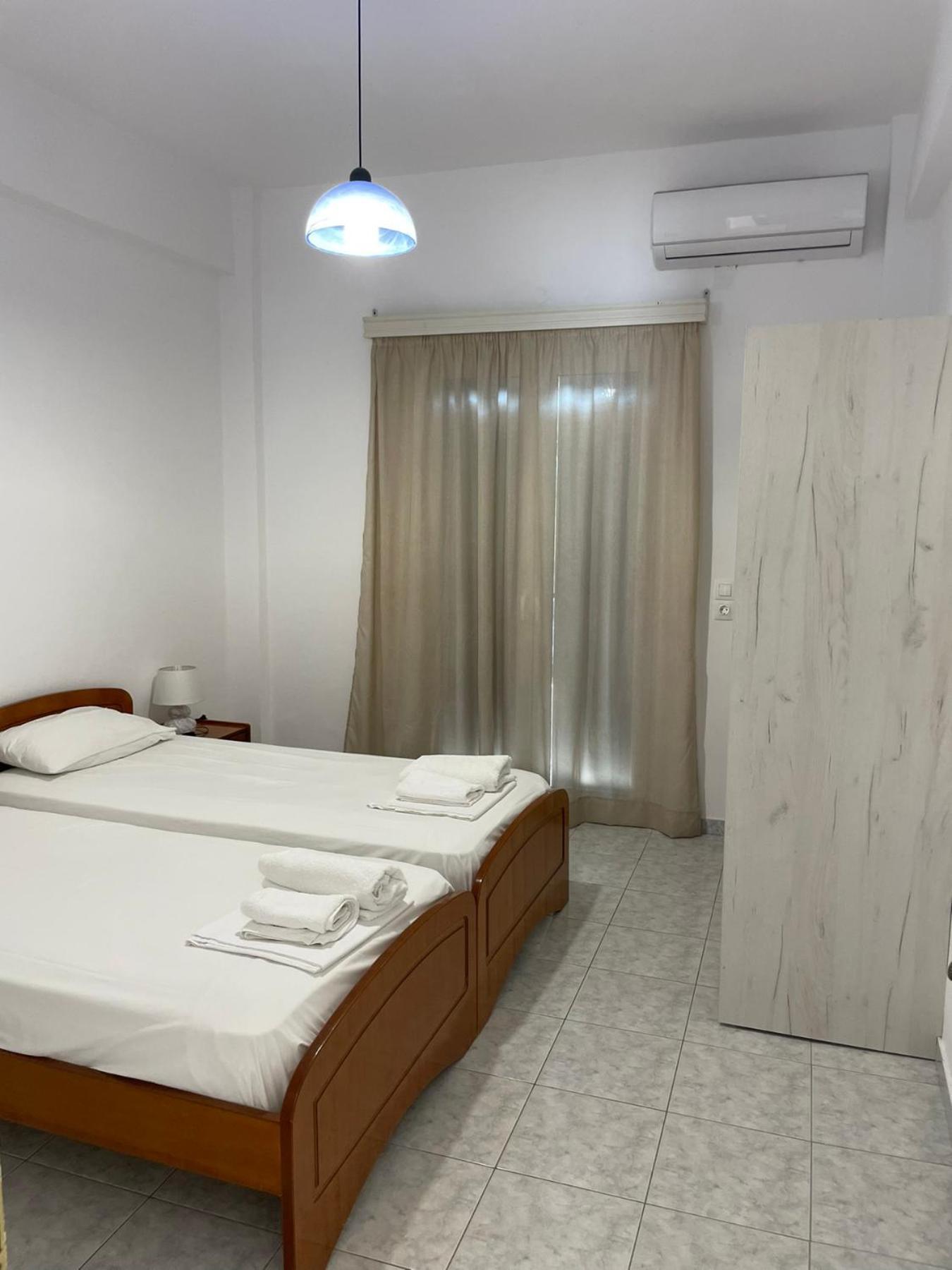 Nafsika Apartments Agios Georgios Pagon Luaran gambar